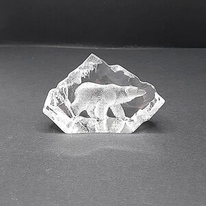 Mats Jonasson Polar Bear Sculptural Glass Carving 2x3"